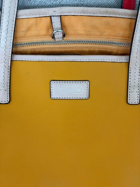 coach park metro shoulder tote bag f24341 pumpkin yellow sarifiano leather - Picture 2 of 14